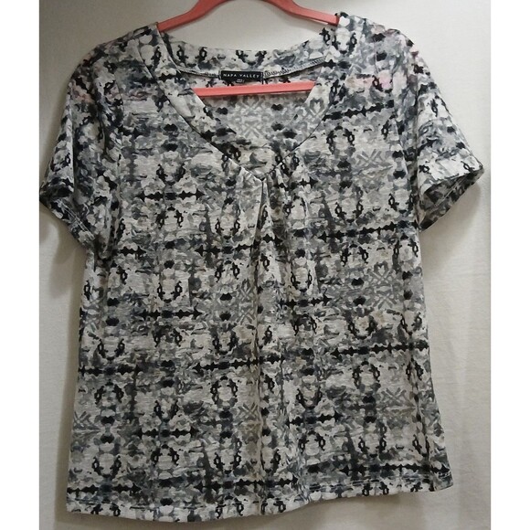 Napa Valley PM Petite Women’s Top Artsy Grannycore Print V-Neck Short Sleeve - Picture 1 of 5